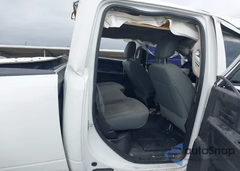 2016 Ram 2500 Tradesman из США, поврежденный, VIN 3C6UR5CL7GG157998